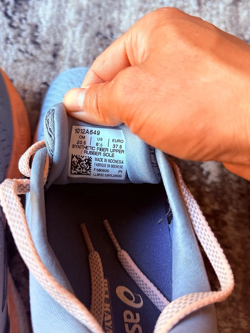 ASICS Women's Gray Running Shoes with Peach Accents Like New